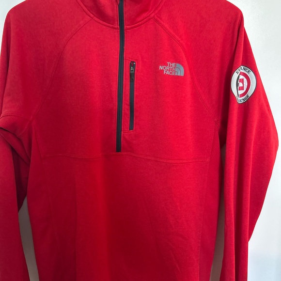 Men’s The North Face Red Long Sleeve 1/2 Zip Up Med Endirance Challenge - Picture 3 of 6